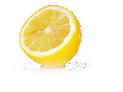 Целебный лимонный сок, польза и вред для организма человека.